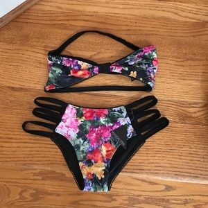 Mandalynn Bikini. Black floral. NWT
